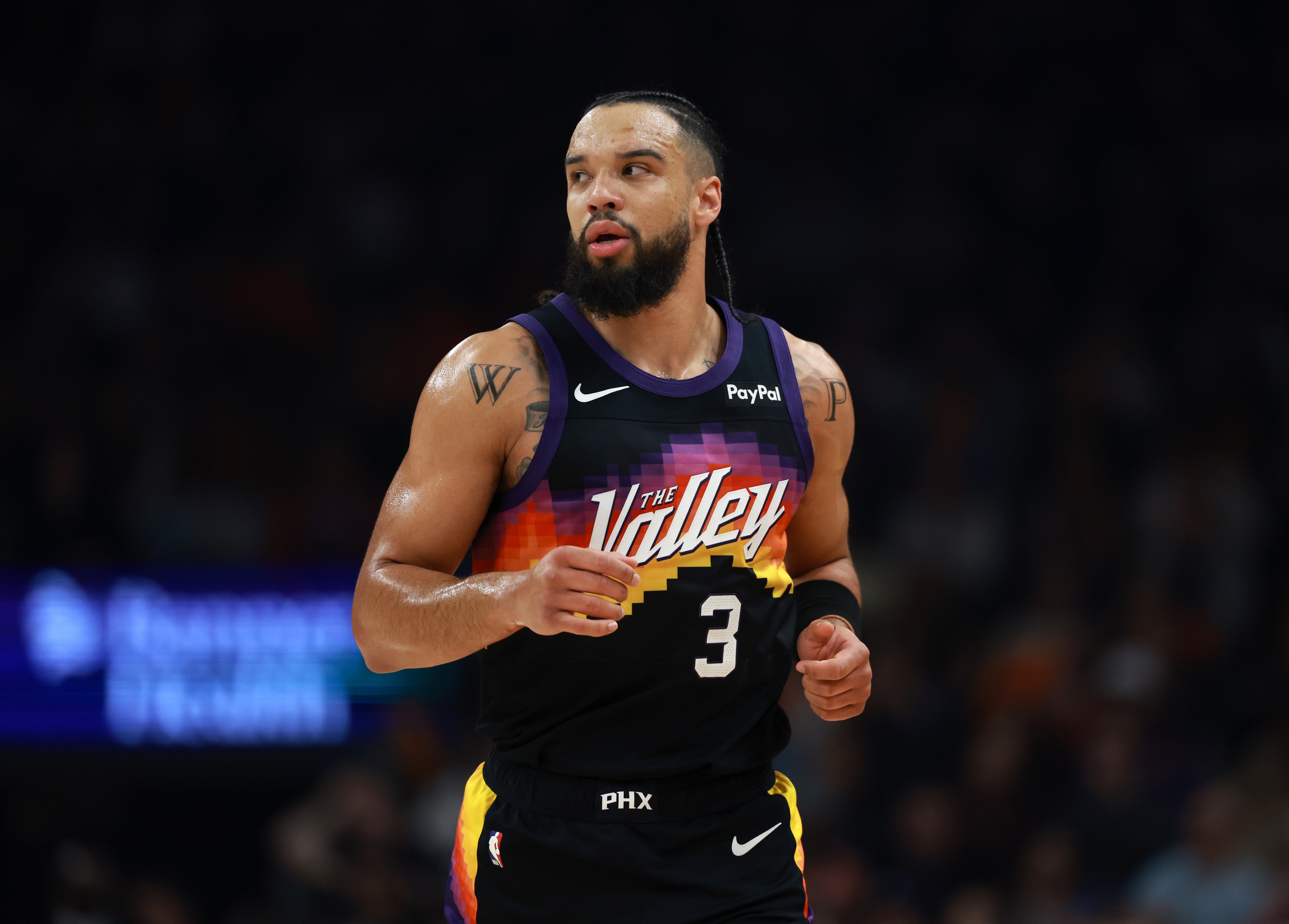 华体会官方网站-维金斯:狄龙打得特别棒打出了自己的风格 三个层次都能得分